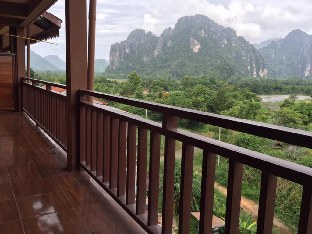 Happy River View Hotel Vang Vieng Eksteriør bilde