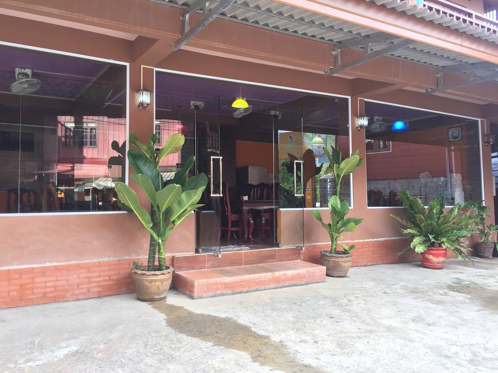 Happy River View Hotel Vang Vieng Eksteriør bilde
